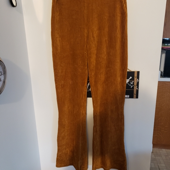 Urban outfitters flair pants - Picture 3 of 6
